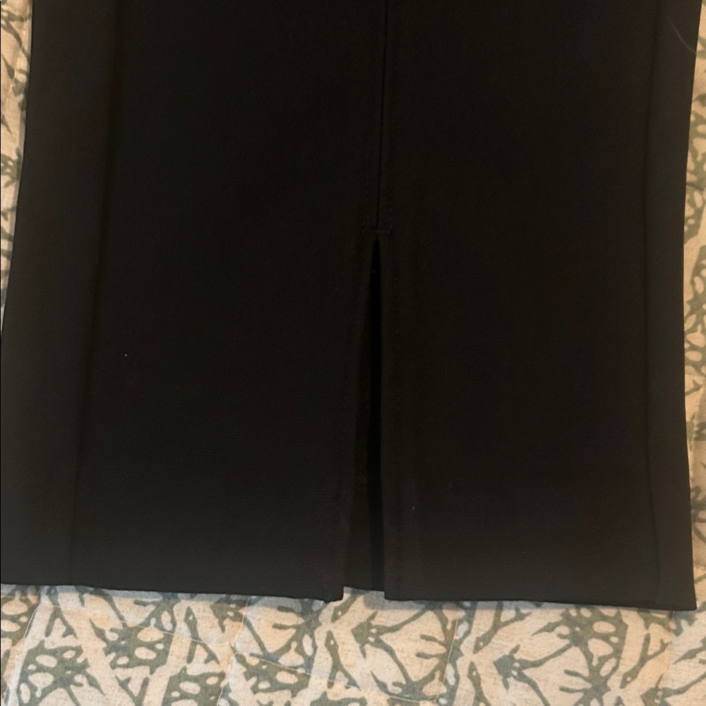 Zella Black Straight Leg Pants - Picture 4 of 4